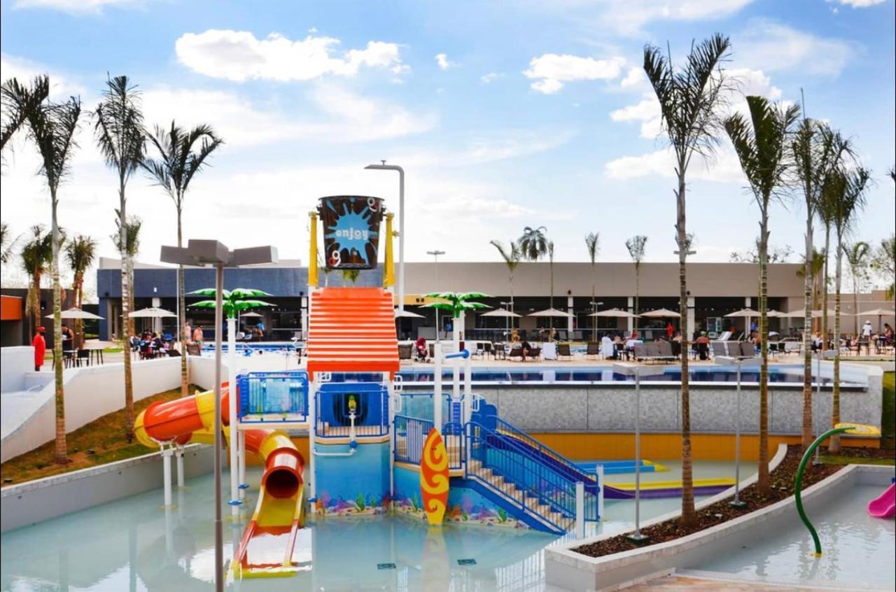 Resort Enjoy Solar Das Aguas Olímpia Екстериор снимка